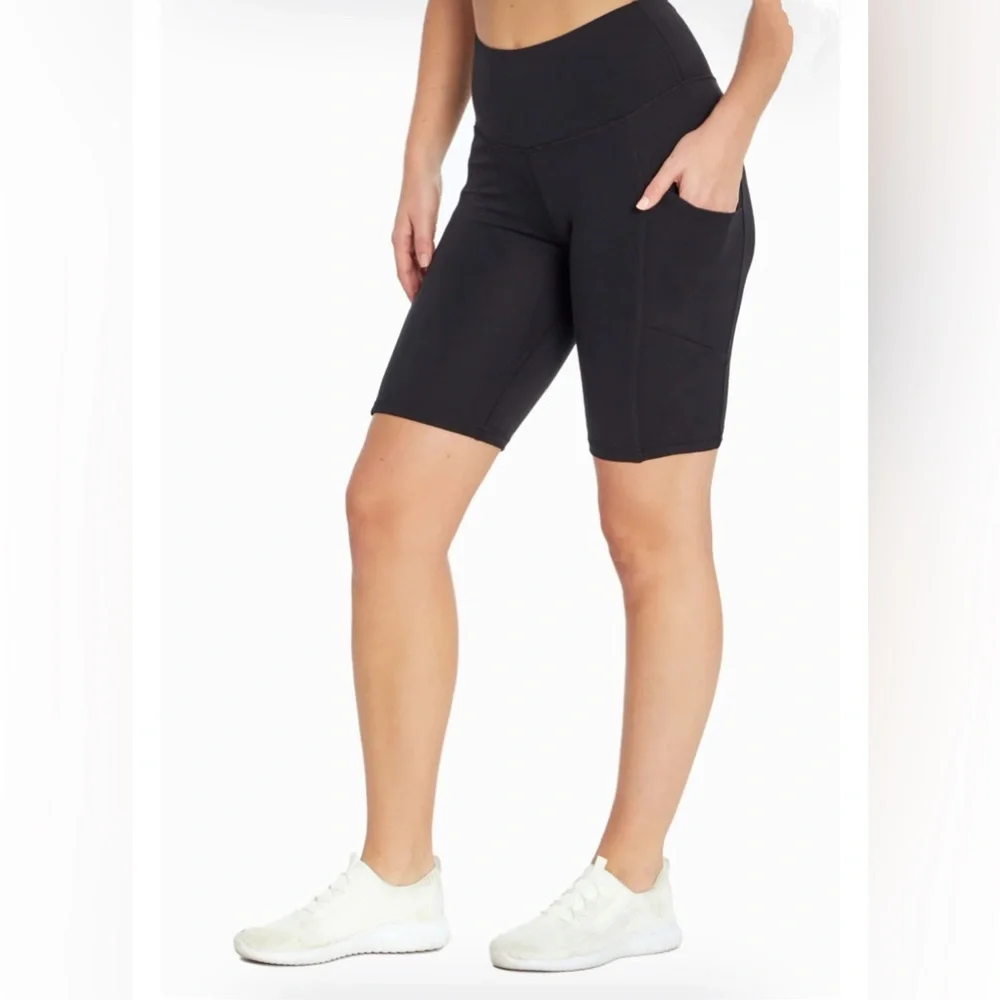 NEW Marika Brenda Side Pocket Tummy Control Bermuda Shorts 9” in Black